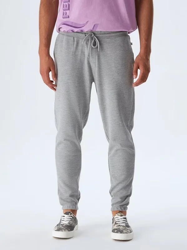 TRENERKA TË POSHTME PËR MESHKUJ